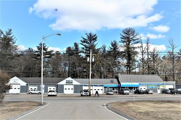 242 S Main St, Hopedale, MA 01747